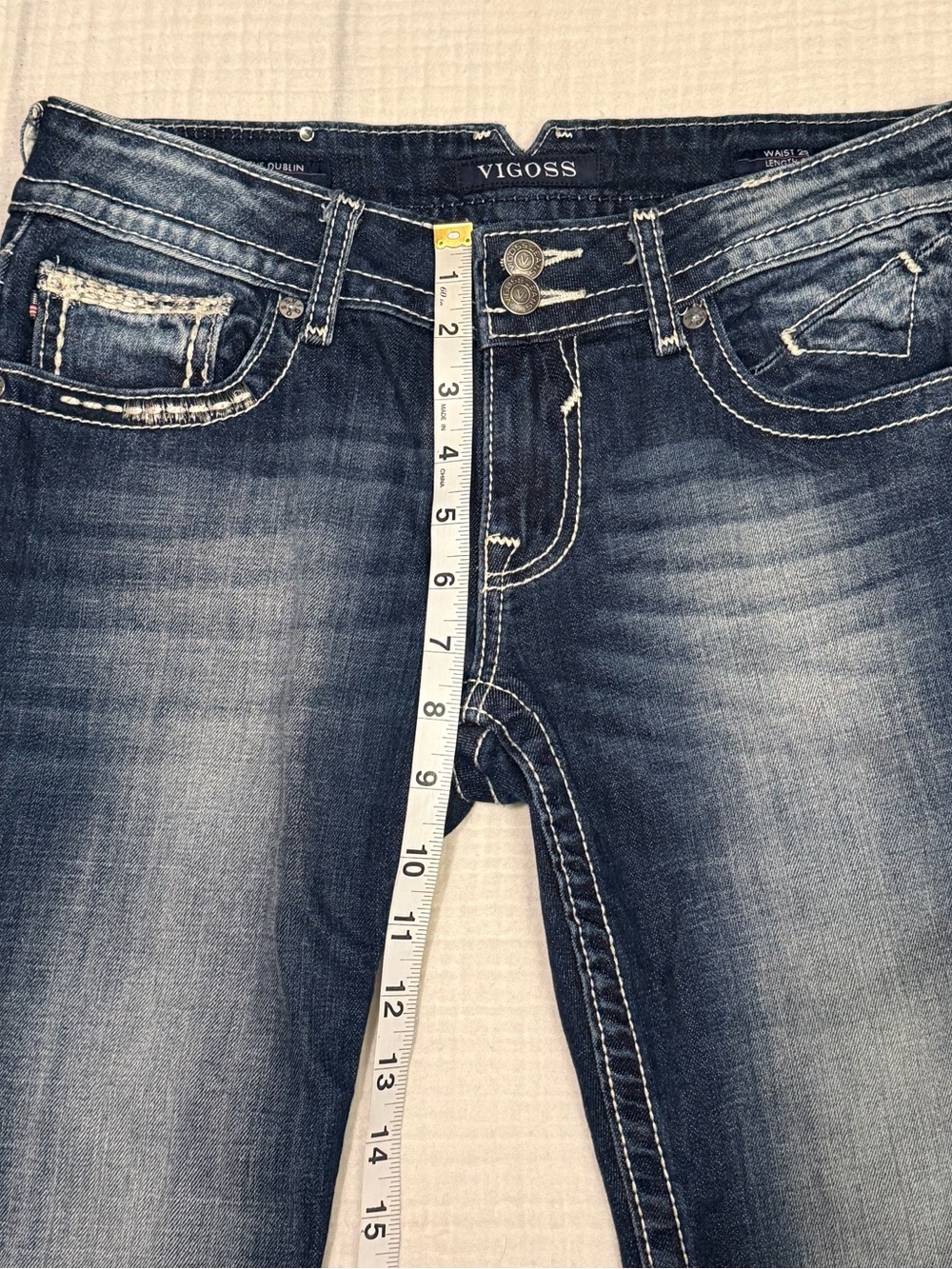 Vigoss Y2K Studded Denim The Dublin Capri Low Rise Contrast Stitch Size 28 - Picture 7 of 8